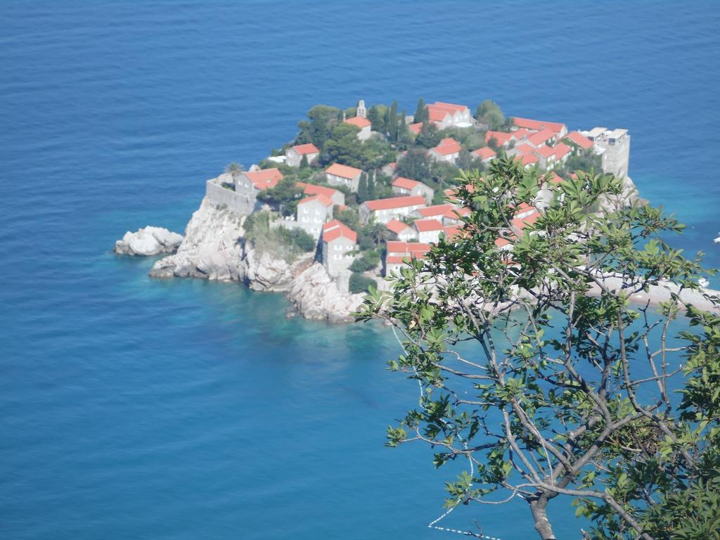 Apartments Slavica Jovanovic Sveti Stefan Exterior foto